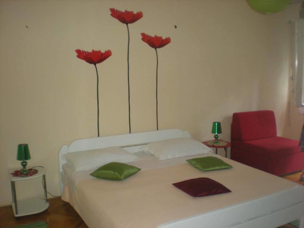 Apartment Calluna Спліт Екстер'єр фото