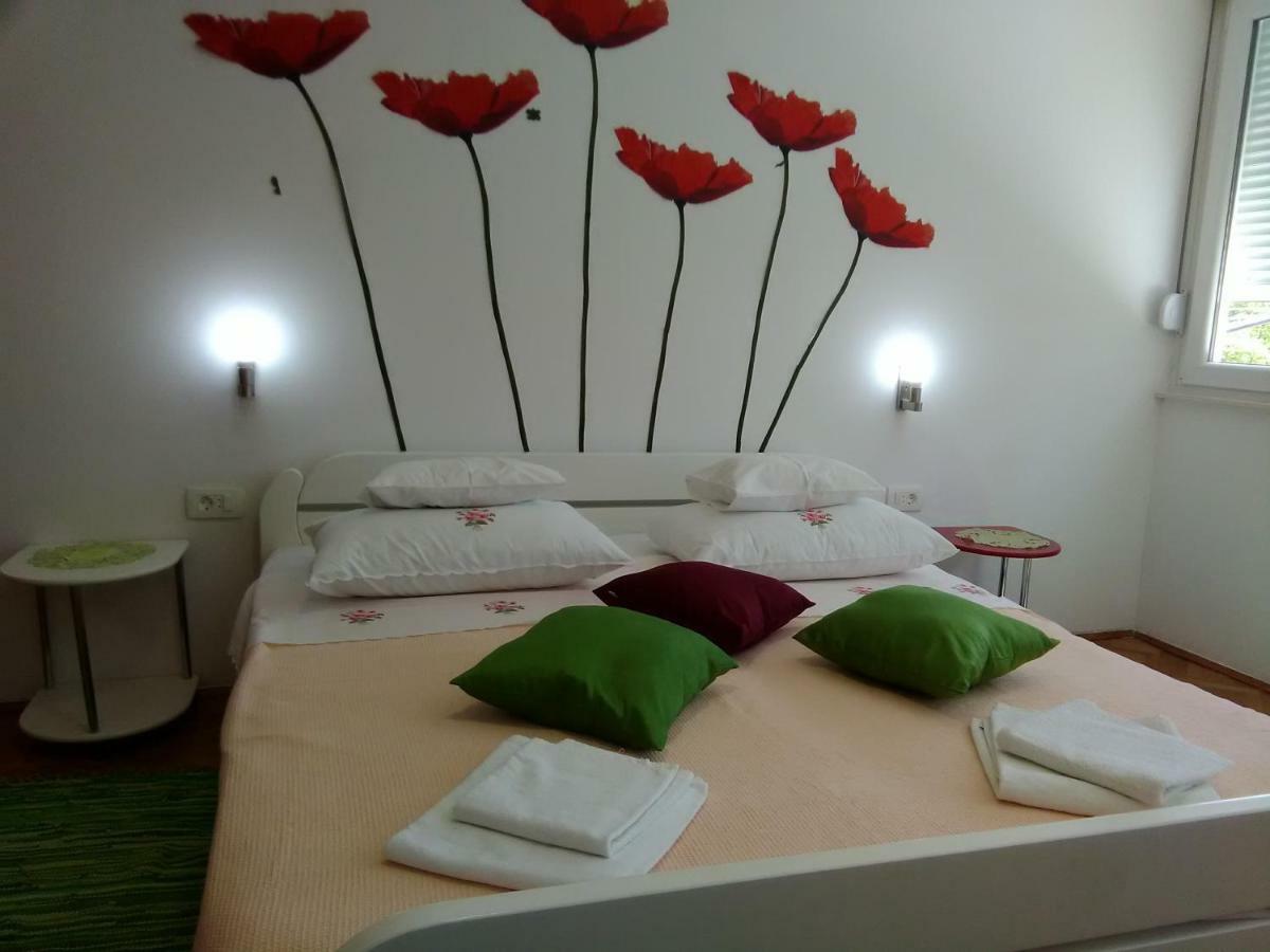 Apartment Calluna Спліт Екстер'єр фото